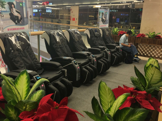 Massage Chairs with TOP Bill acceptors in a Chinese Mall